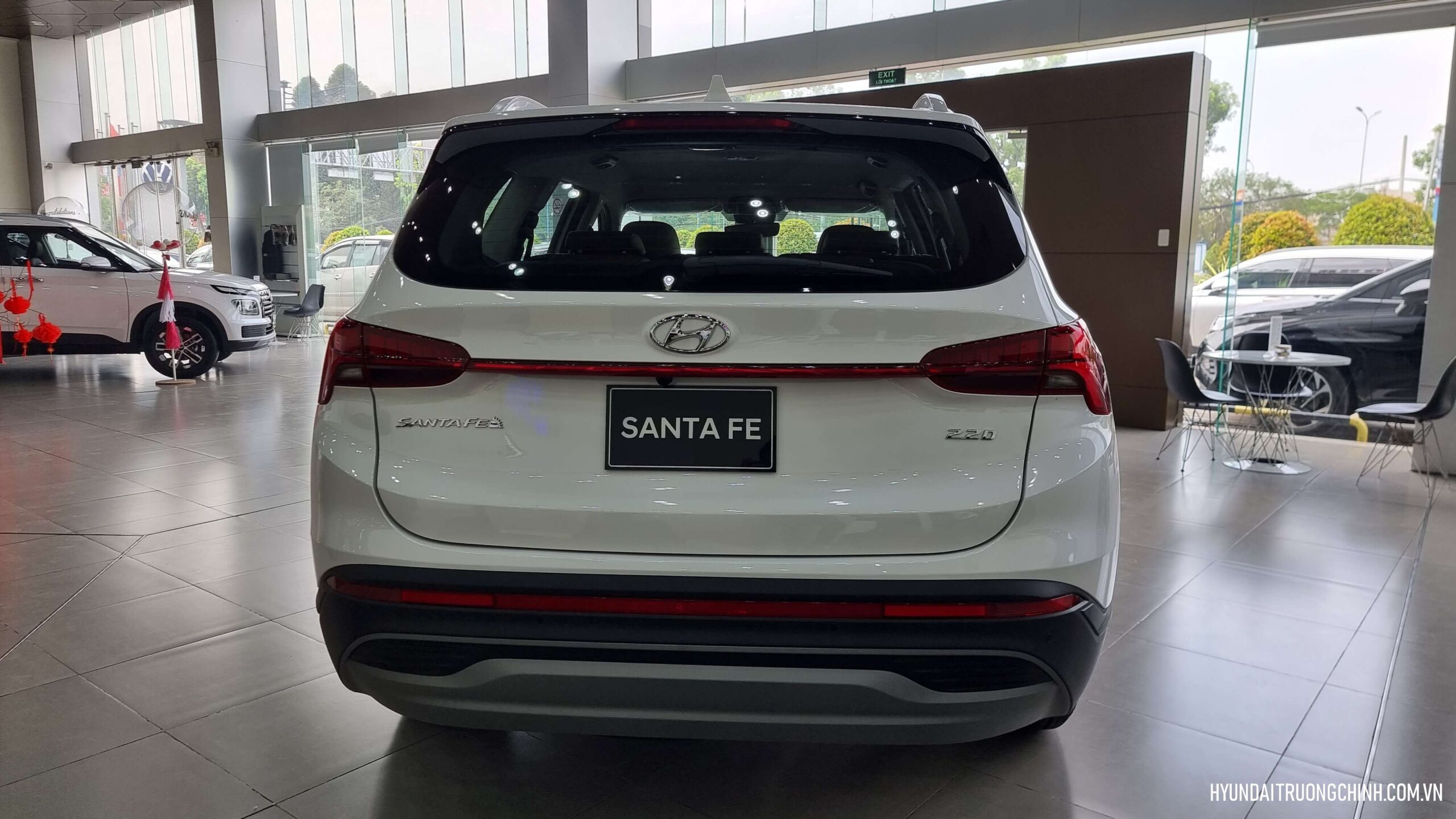 Hyundai Santafe | Thiết kế phần đuôi của Hyundai SantaFe phiên bản 2024 đã thu hút được nhiều đánh giá tích cực.